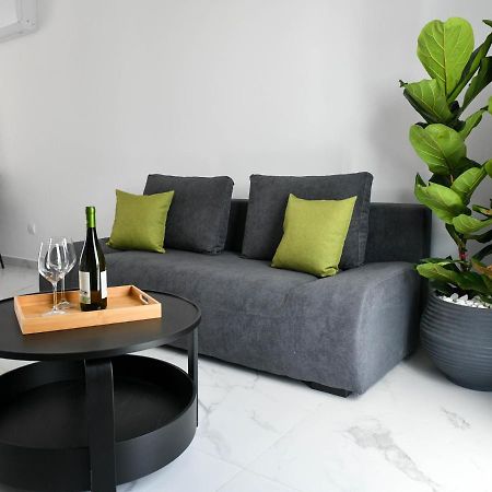 The Room, Suite 15, Leda Gardens Paphos Exterior photo